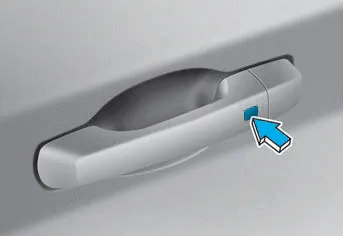 Hyundai Venue. Locking your vehicle